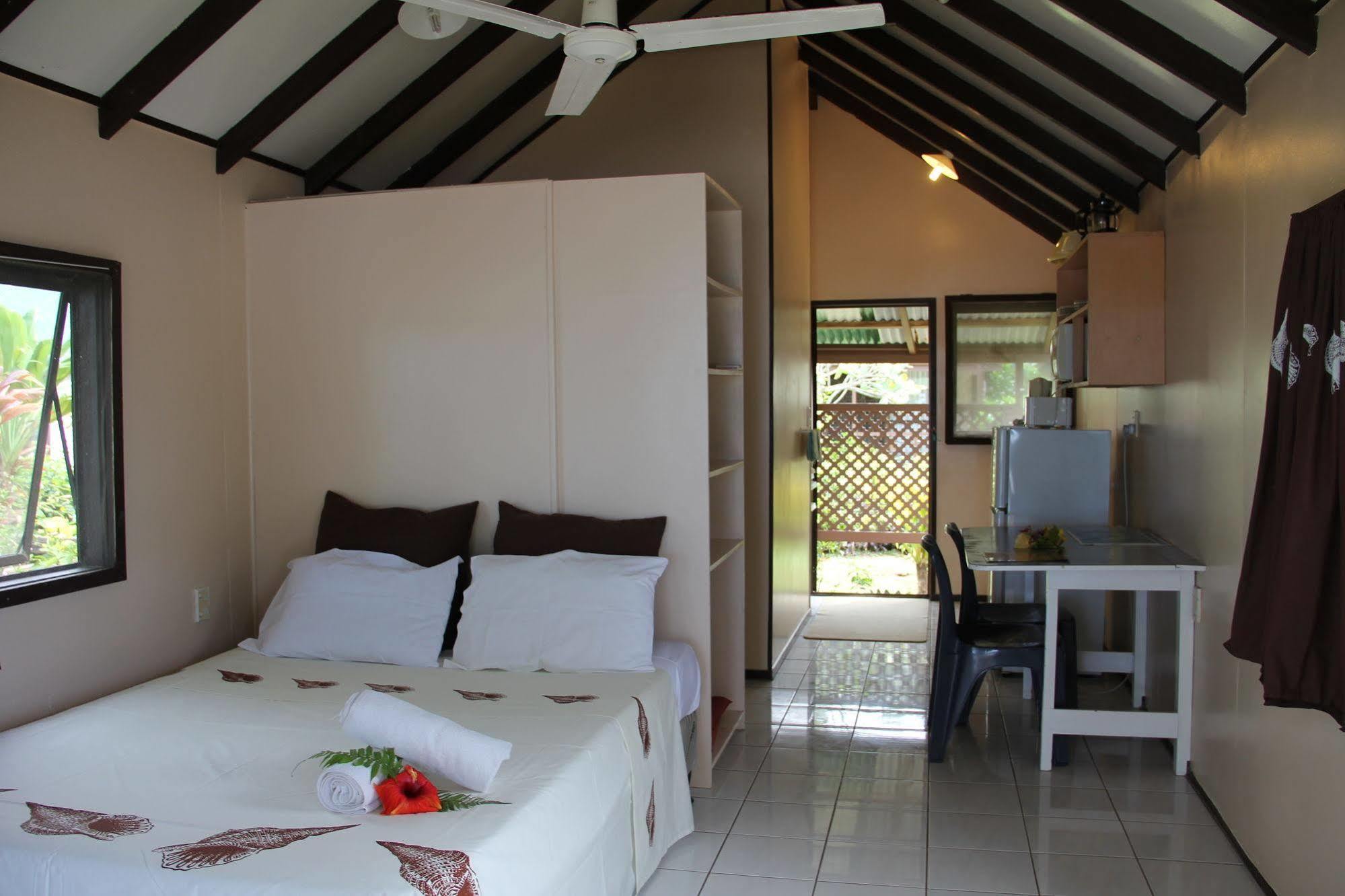 Villa Aroko Bungalows Avarua Exterior foto